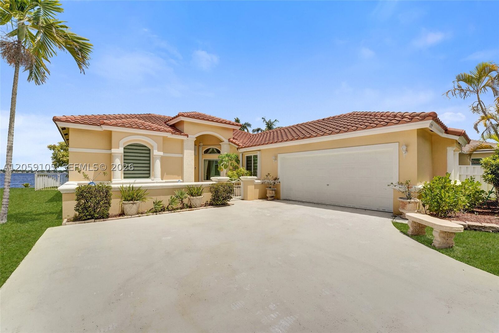 Property Photo:  2339 NW 195th Ave 2339  FL 33029 