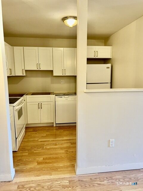 Property Photo:  2118 Cromwell Hills Drive 2118  CT 06416 