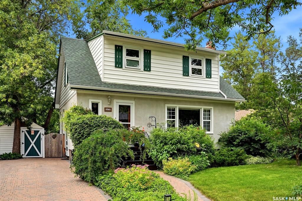 Property Photo: 3470 Angus Street SK S4S 1R2