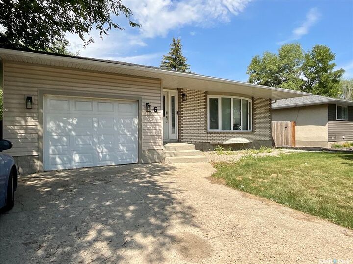 Property Photo:  6 Higgins Bay  SK S4R 6B6 