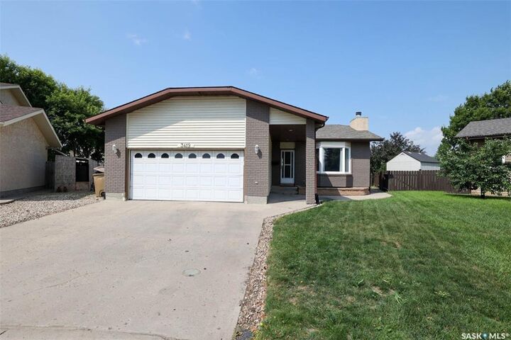 Property Photo: 3419 Keehr Place E SK S4N 7A5