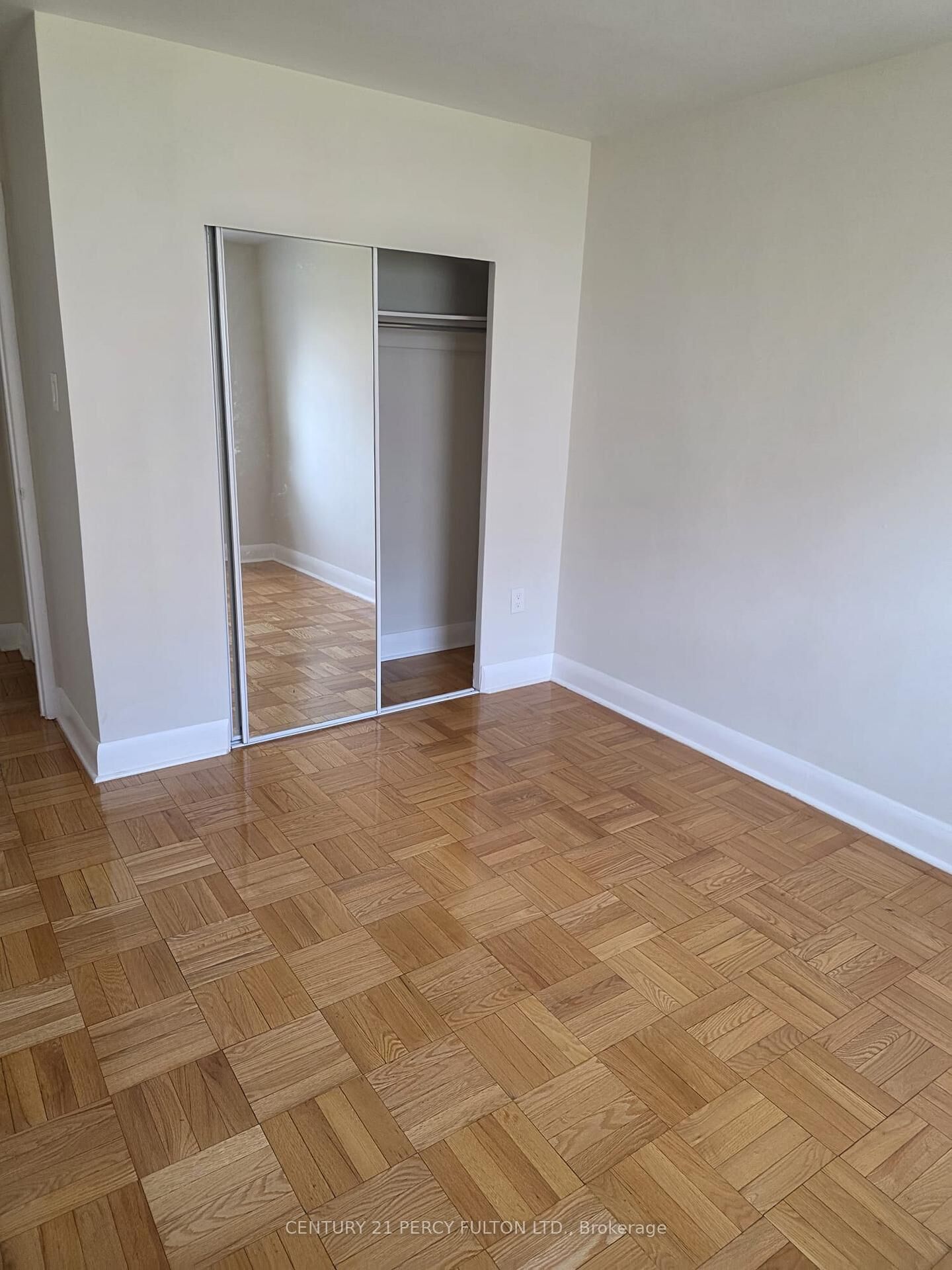 Property Photo:  1305 Wilson Avenue 306  ON M3M 1J4 