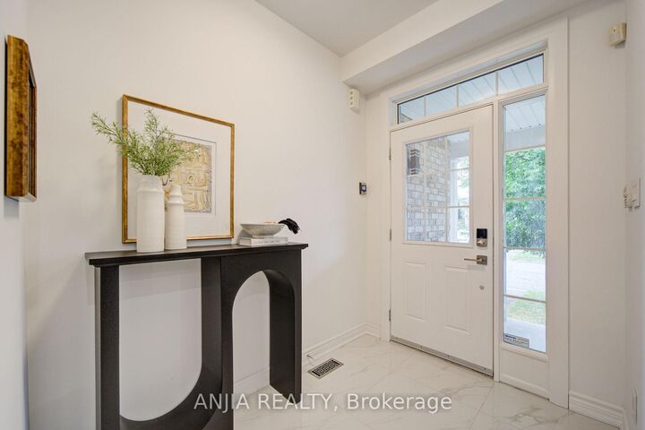 Property Photo:  9 Mimosa Street  ON L6E 1E1 