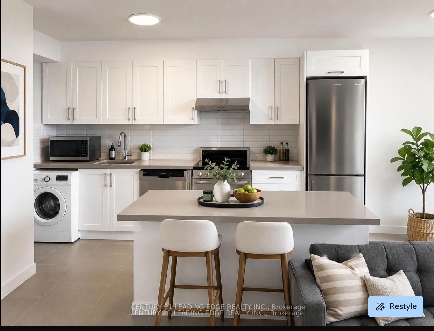 Property Photo: 103 Avenue Avenue 611 ON M5R 1B1