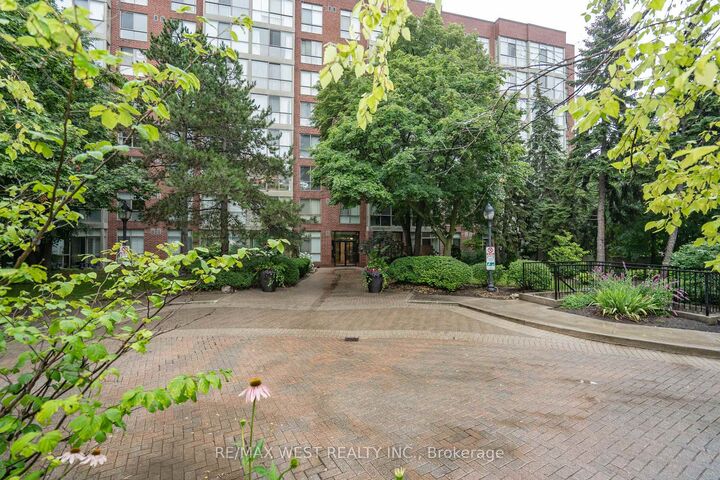 24 Southport Street 749 — photo 1