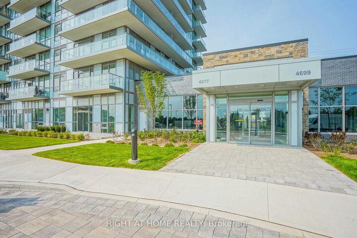 Property Photo: 4677 Glen Erin Drive 1808 ON L5M 2E3