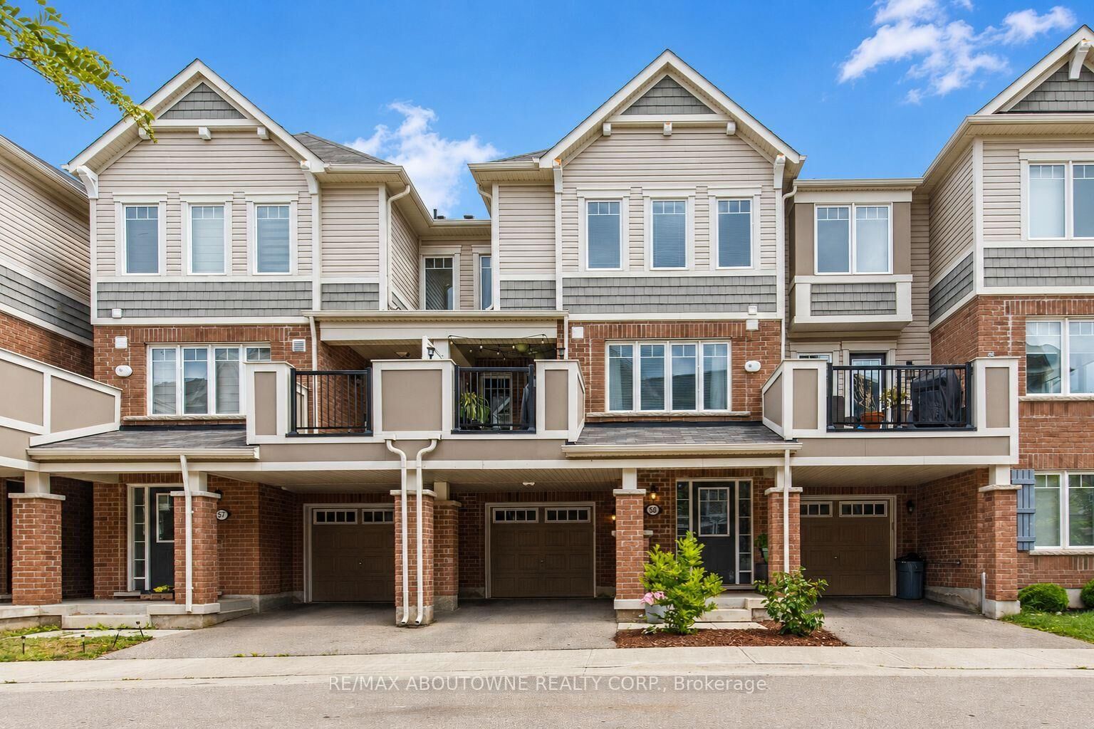 Property Photo:  1000 Asleton Boulevard 58  ON L9T 9L6 