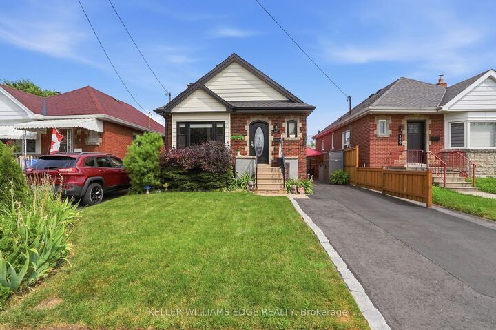127 Tragina Avenue S — photo 1
