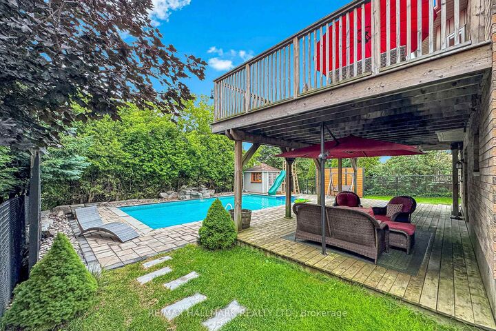 Property Photo: 71 Hunter Road ON L9W 5C5