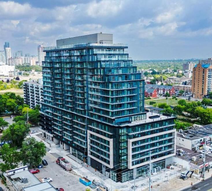 Property Photo:  3009 Novar Road 1813  ON L5B 0P9 