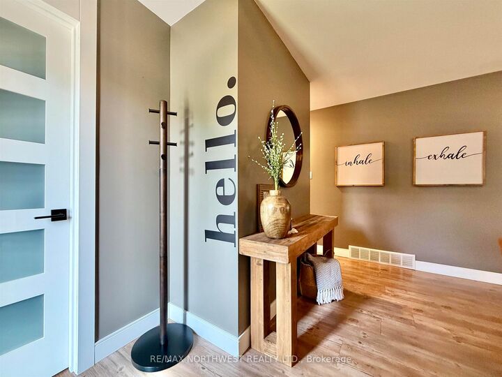 Property Photo:  358 Daniel Avenue  ON P9A 3L6 