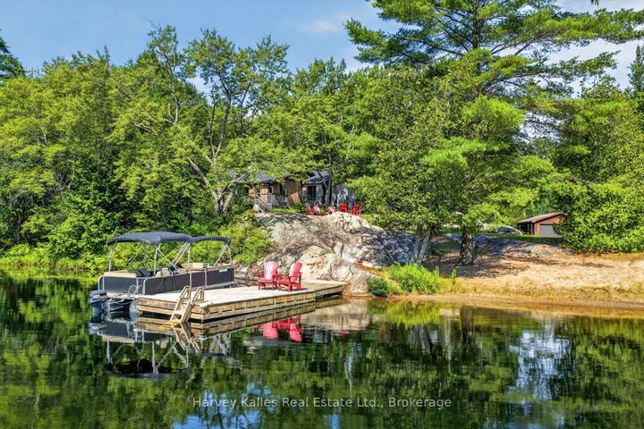 18 Ferris Road — photo 1
