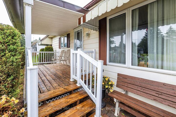 Property Photo: 16 Vista Drive ON K9V 0H7