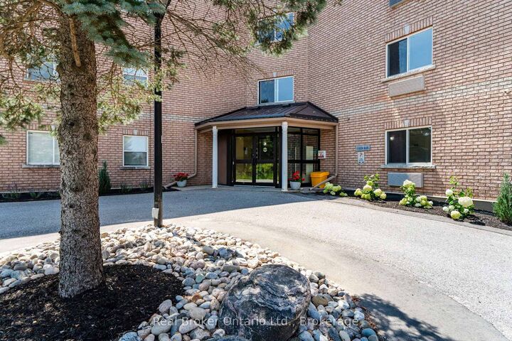 Property Photo: 4 Beck Boulevard 302 ON L9M 2H3