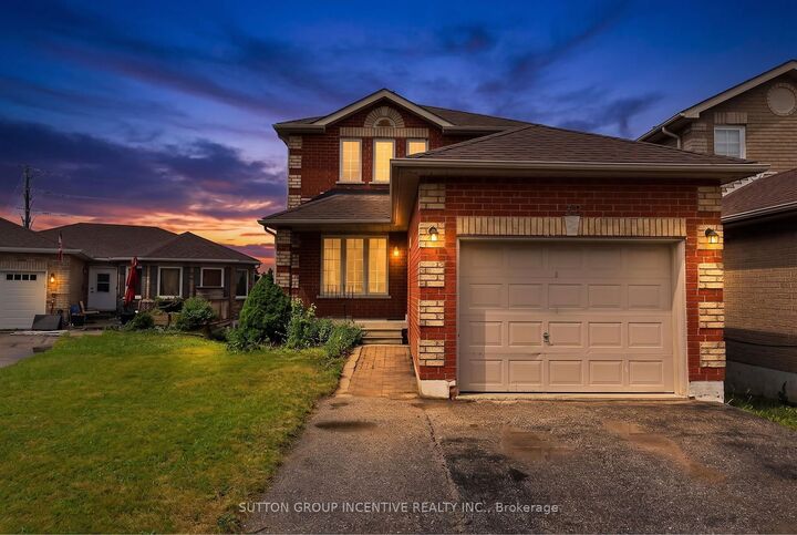 Property Photo:  32 Sundew Drive  ON L4N 9L8 