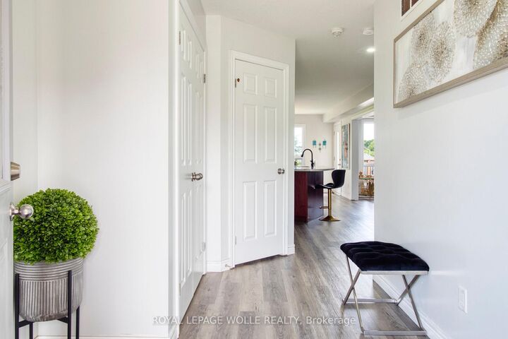 Property Photo: 264 Vincent Drive ON N0B 1E0