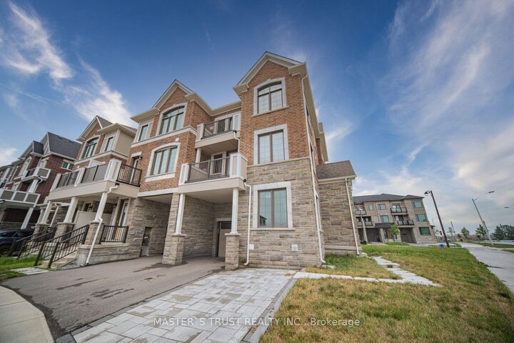 Property Photo: 286 Beaverbrae Drive ON L6C 3L1