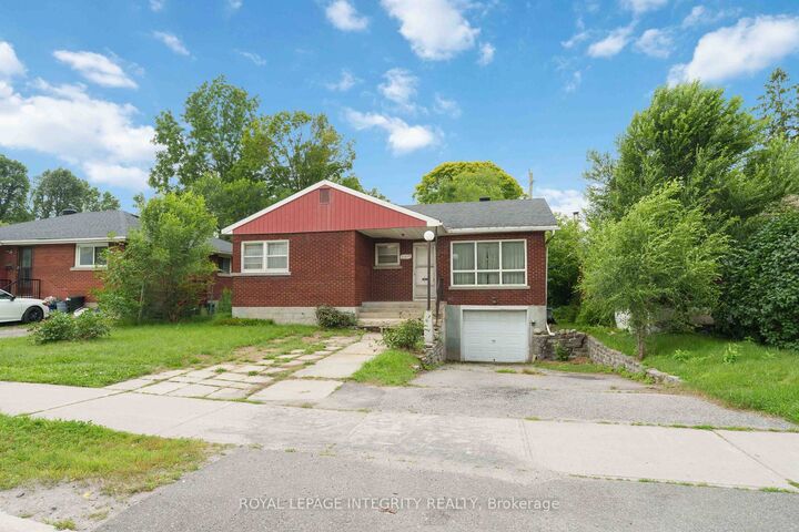 1274 Woodroffe Avenue — photo 1