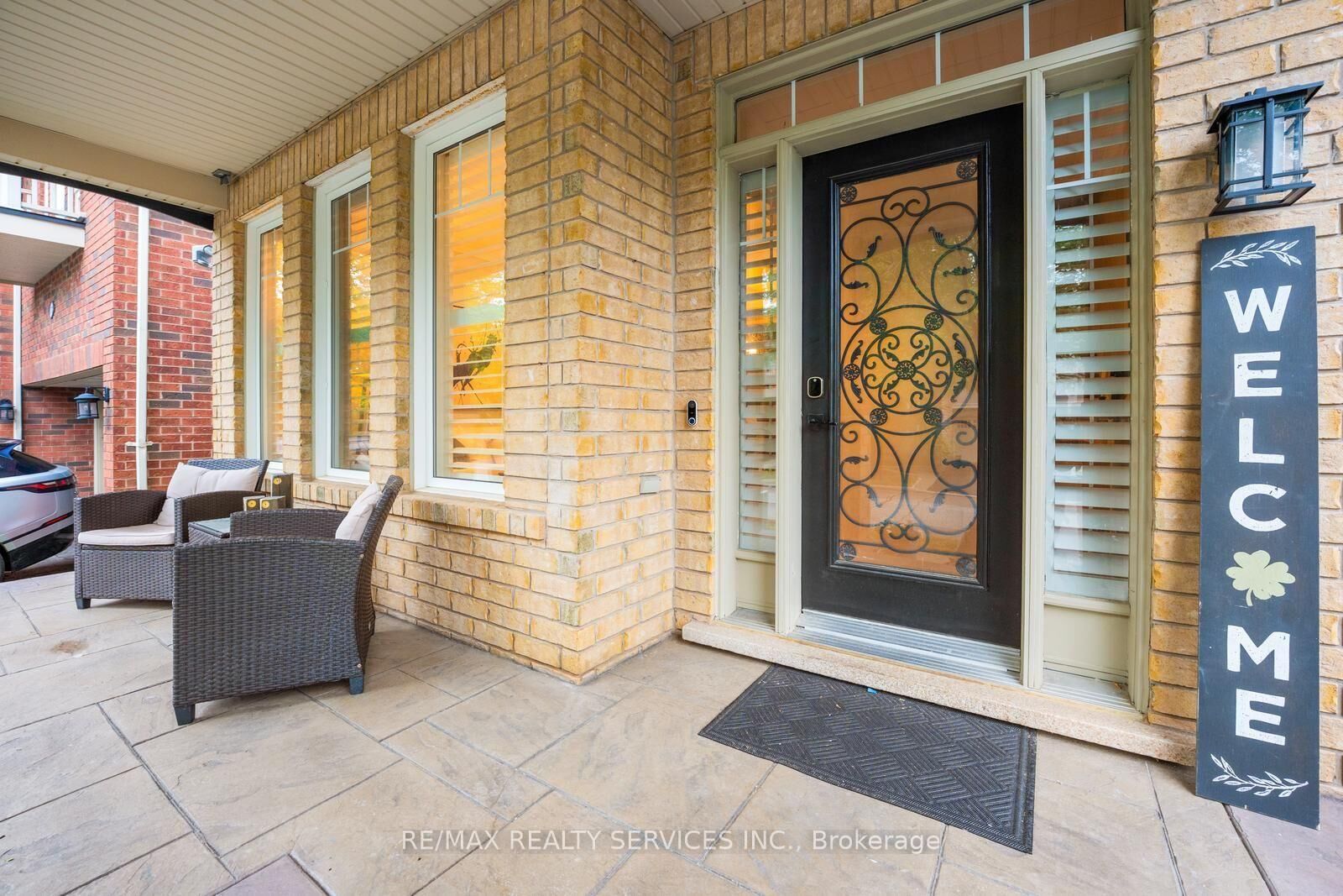 Property Photo: 277 Potts Terrace ON L9T 0X6