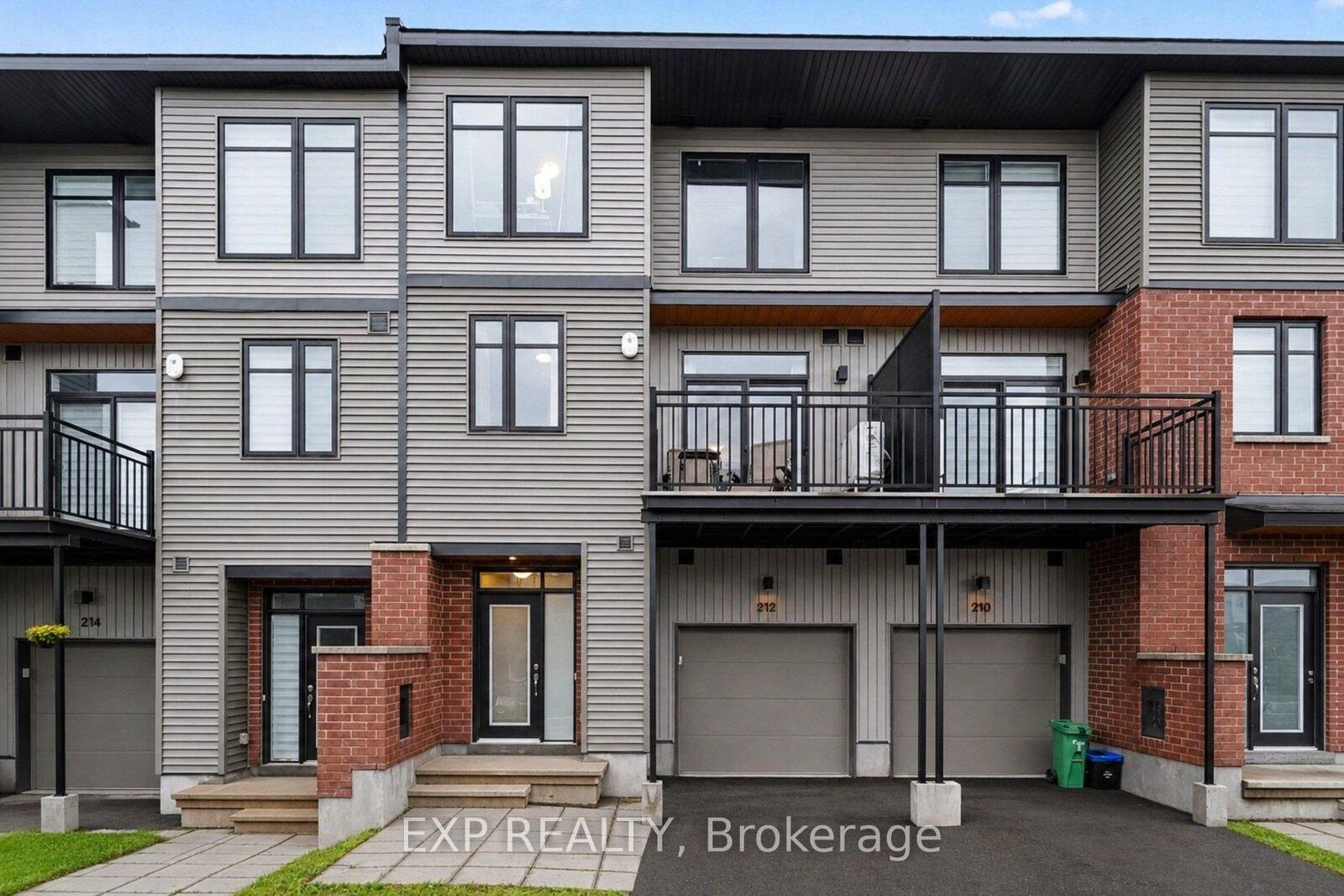 Property Photo: 212 Tussock Private ON K1X 0G7