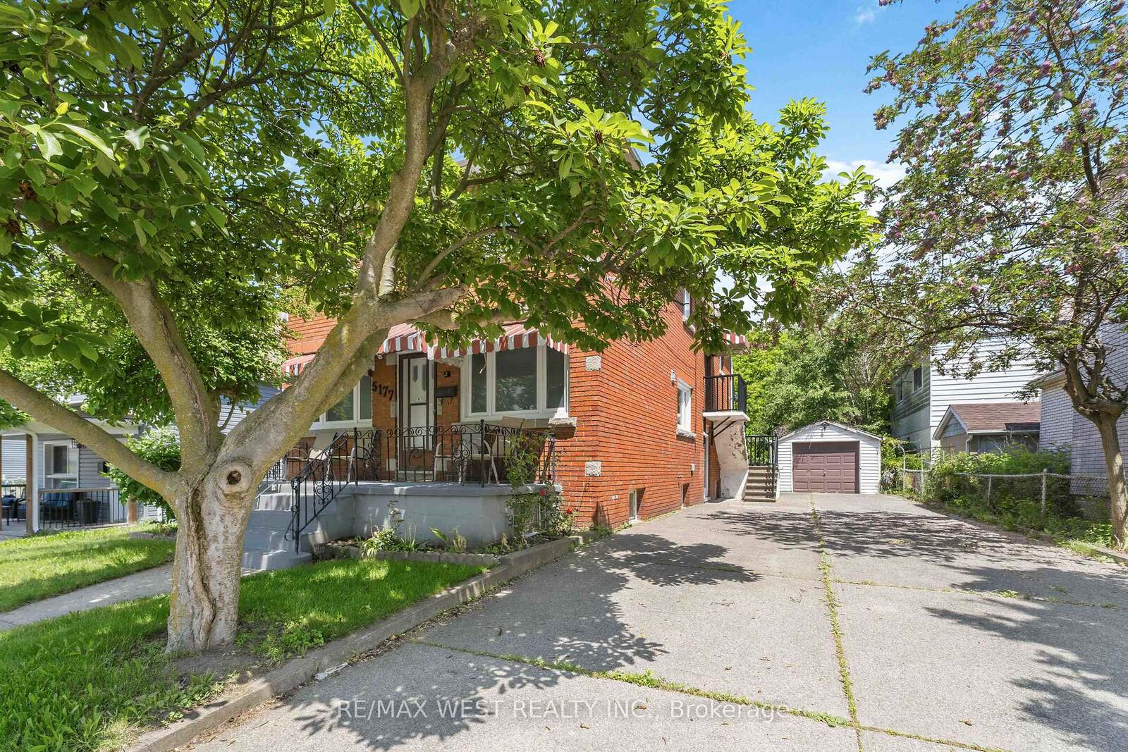 Property Photo:  5177 Kitchener Street  ON L2G 1B4 