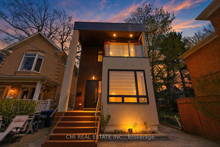 Property Photo:  75 Kenilworth Avenue  ON M4L 3S4 