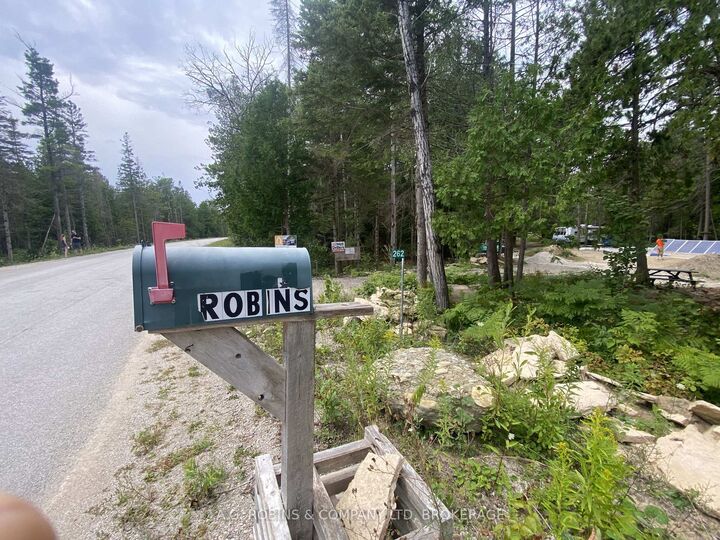 Property Photo: 262 Johnsons Harbour Road ON N0H 2R0