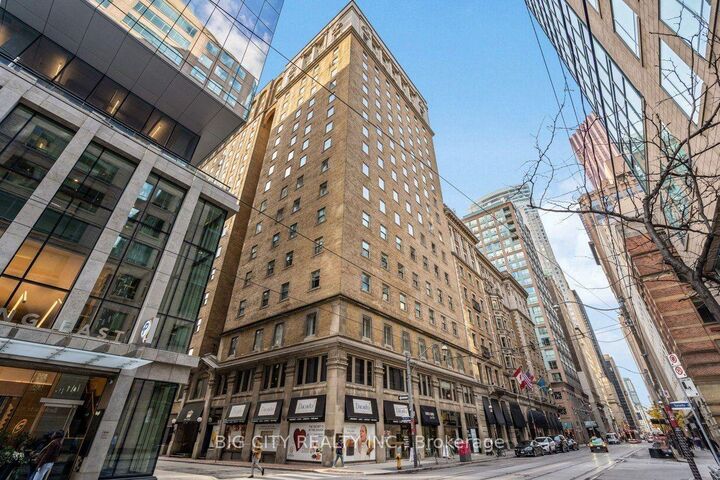 22 Leader Lane 408 — photo 1