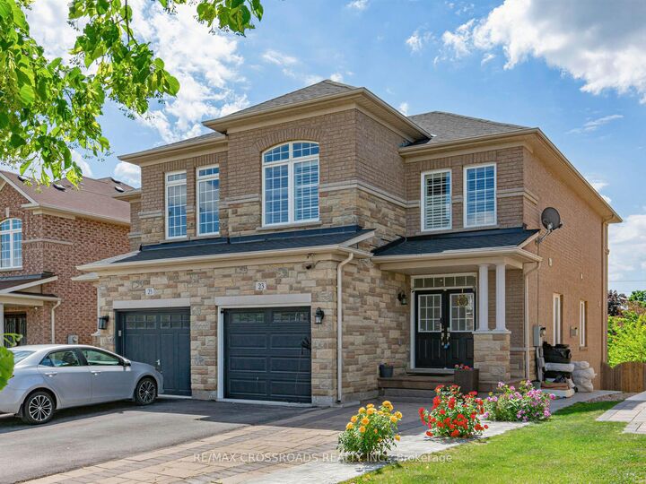 Property Photo: 23 Worthview Drive S ON L4H 0H9