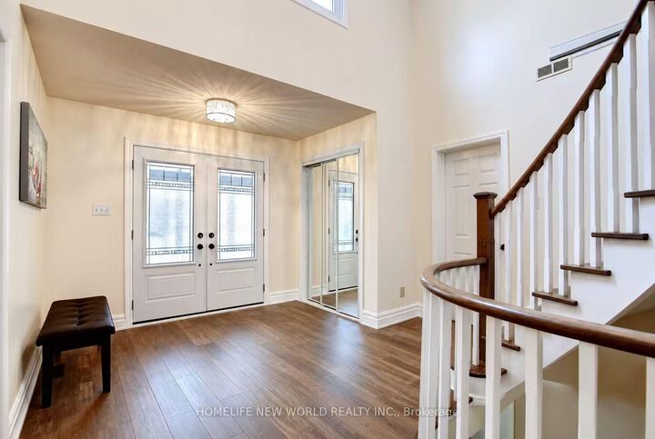 Property Photo: 3368 Cider Mill Place Upper B ON L5L 3H6
