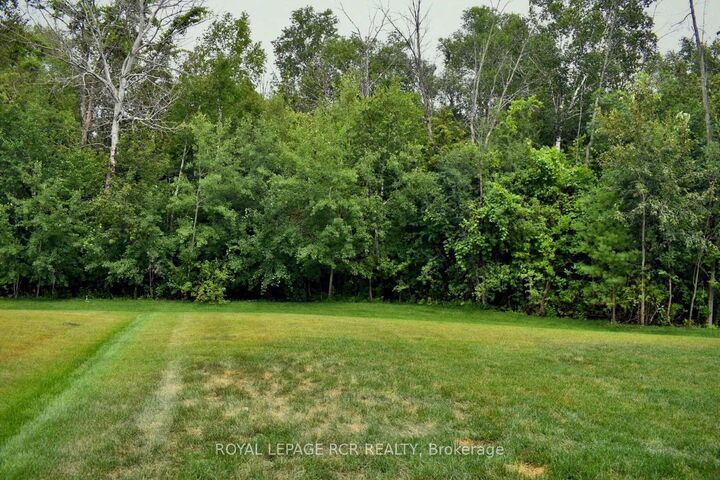 Property Photo:  55 Shelson Place  ON L0E 1R0 