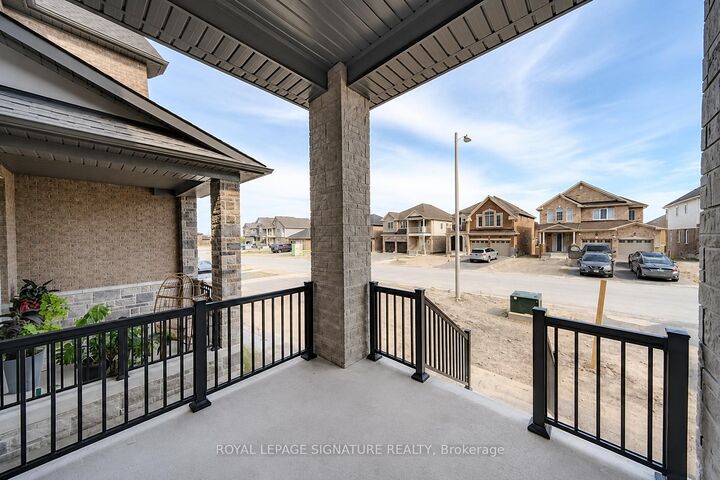 Property Photo: 109 York Drive ON K9K 0G3