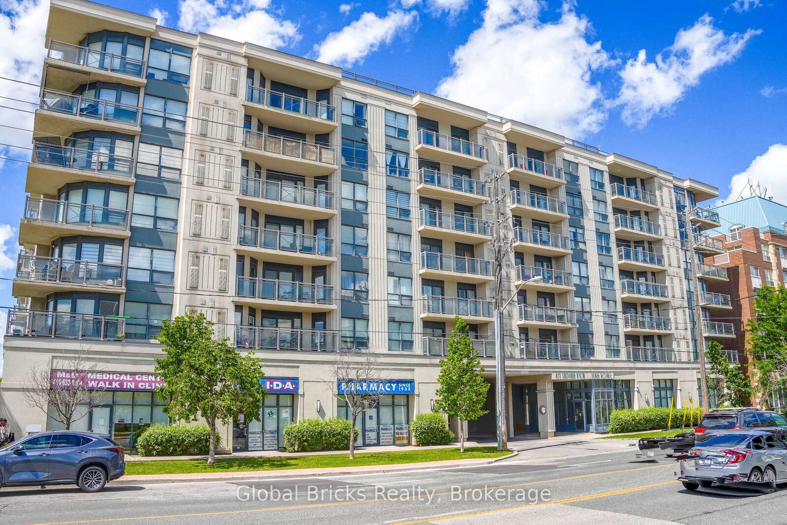 Property Photo: 872 Sheppard Avenue W ON M3H 2T5