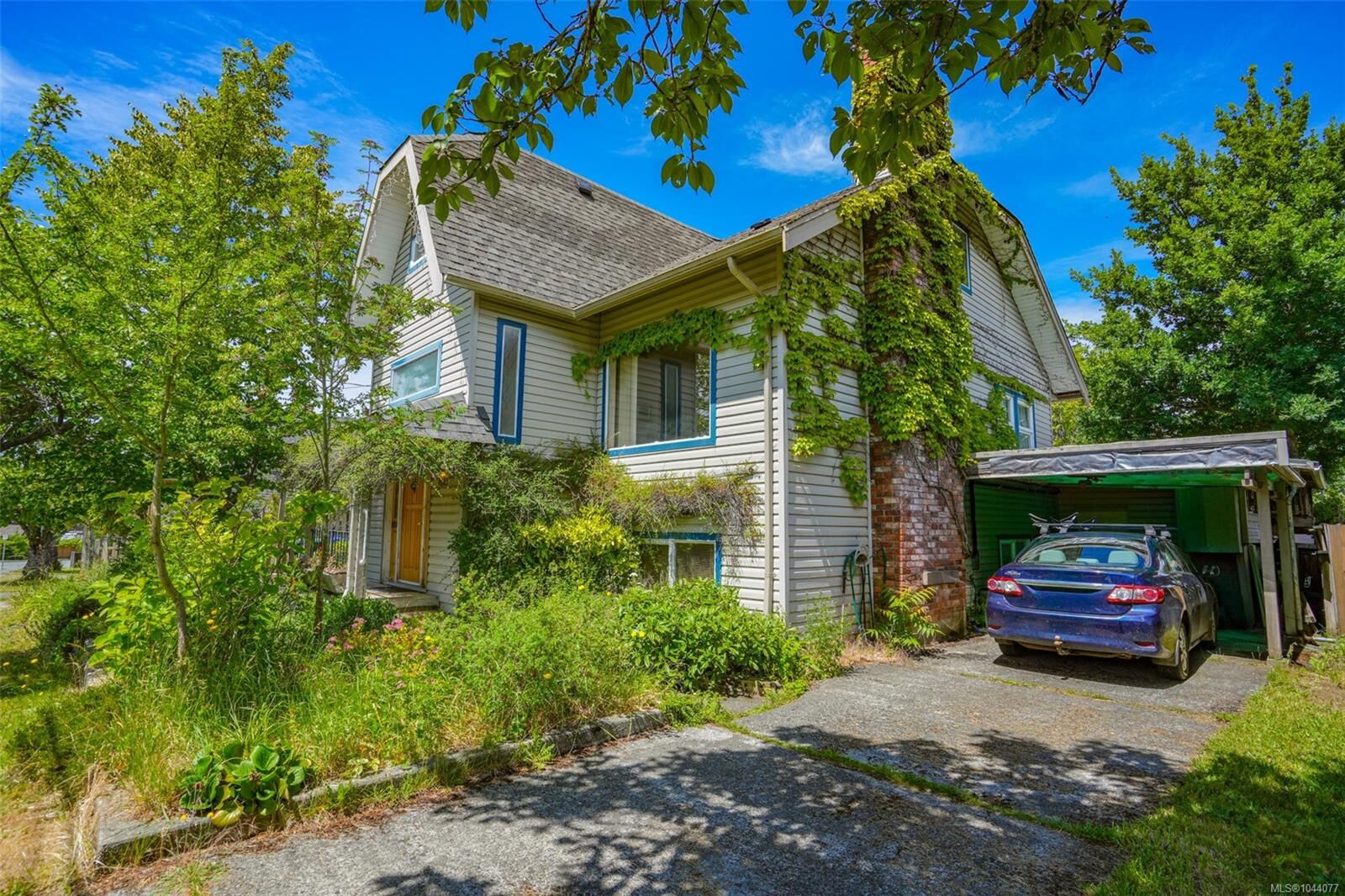 Property Photo:  4351 Lathom Rd  BC V9Y 5T1 