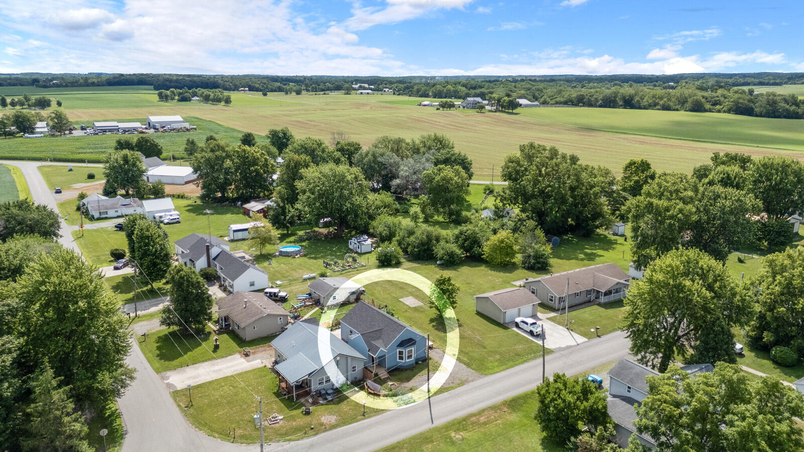 Property Photo: 8466 County Road 97 OH 43310