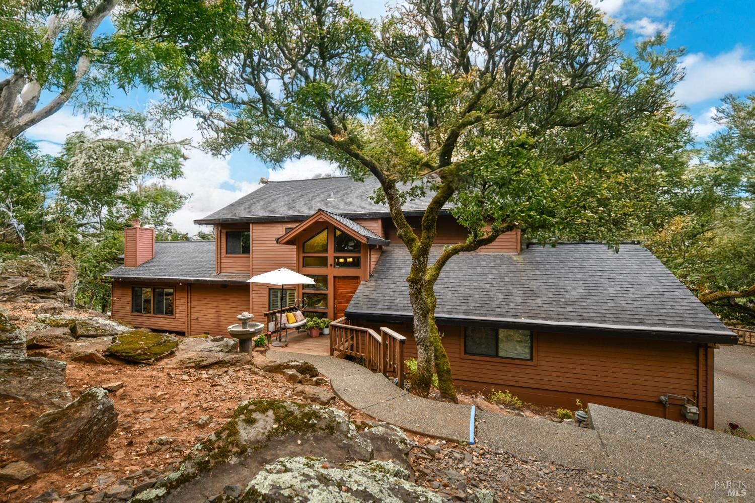 Property Photo: 4004 Garnet Place CA 95405