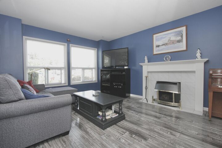 Property Photo:  3911 Waterton Crescent  BC V3G 1J9 