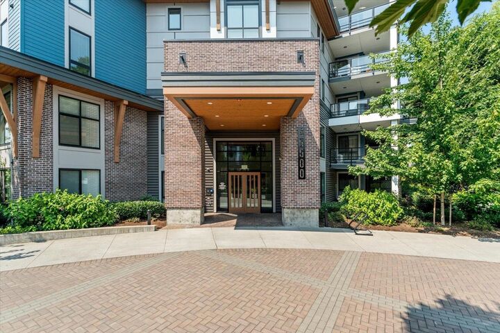 Property Photo:  45500 Market Way 112  BC V2R 6G5 