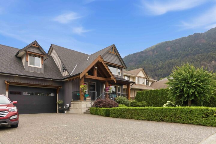Property Photo: 341 Chestnut Avenue BC V0M 1K0