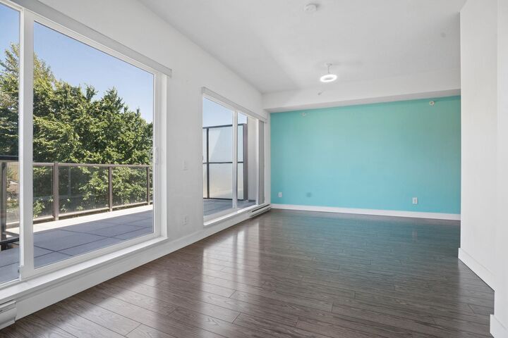 Property Photo: 12070 227 Street 402 BC V2X 9H2
