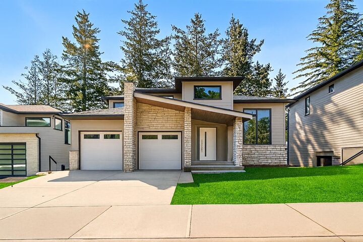 Property Photo: 5626 Crimson Ridge BC V2R 6H7