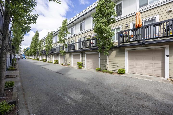Property Photo:  15833 26 Avenue 83  BC V3Z 2X5 
