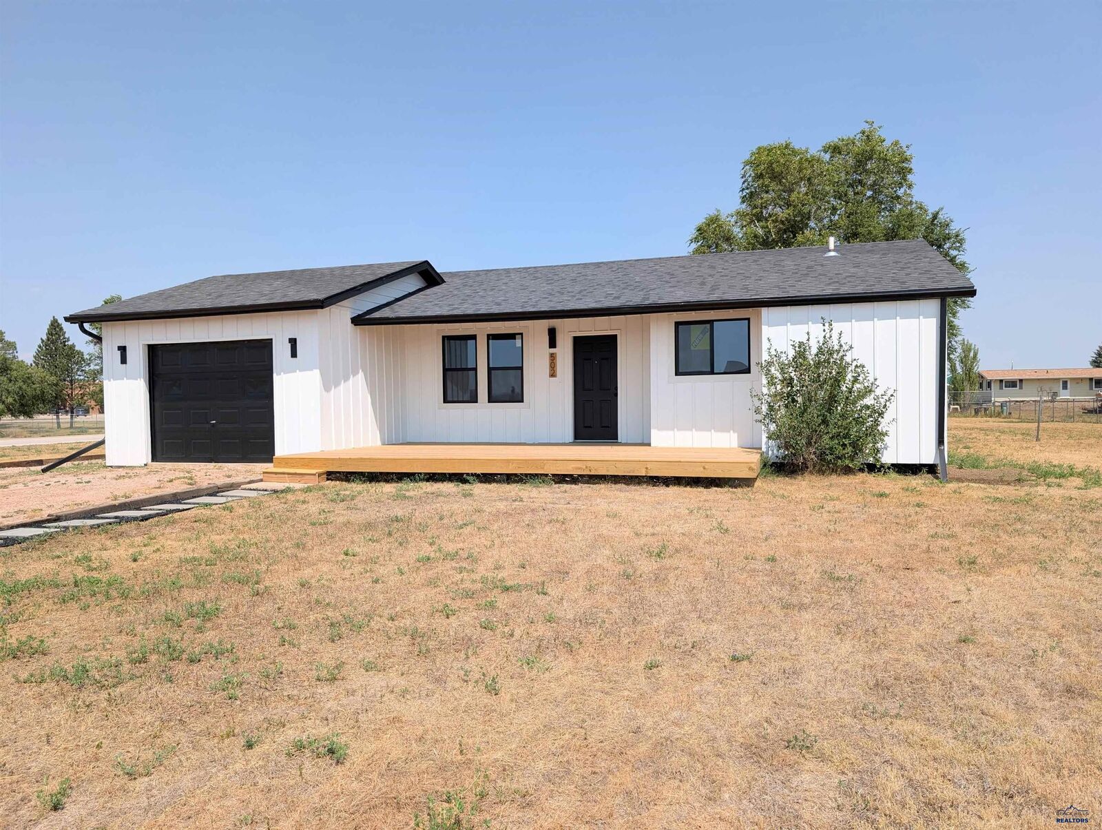 Property Photo: 502 Falcon Dr SD 57719