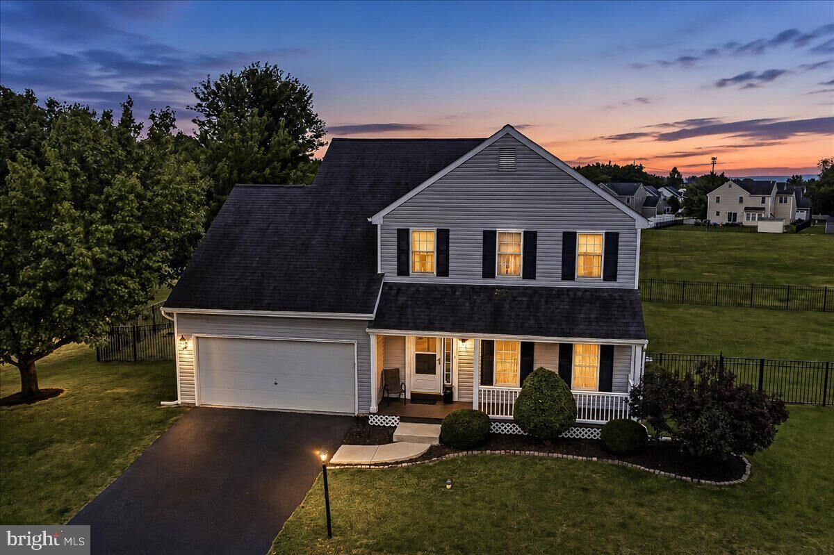 Property Photo:  423 Larchwood Drive  PA 19468 