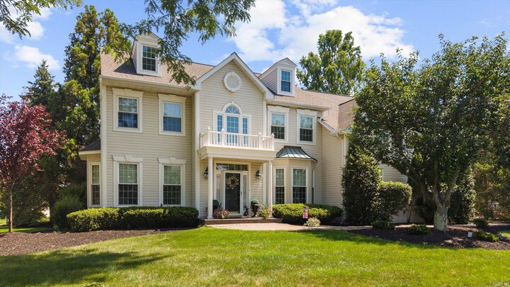 Property Photo: 2028 Farmview Drive PA 18940
