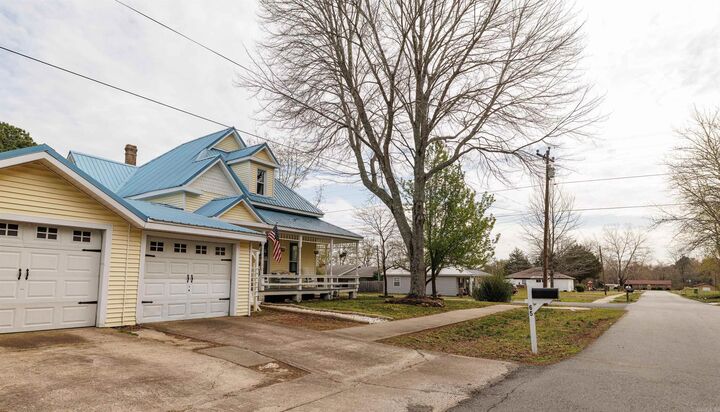 Property Photo:  65 Mulberry Street  AR 72131 