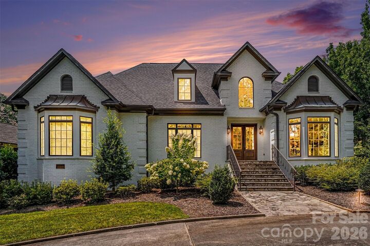 Property Photo:  2035 Valencia Terrace  NC 28226 