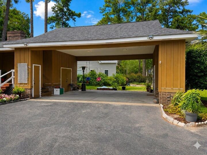 Property Photo: 106 Wateree Drive SC 29142