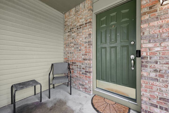 Property Photo: 3256 Bellerive Drive OH 43147