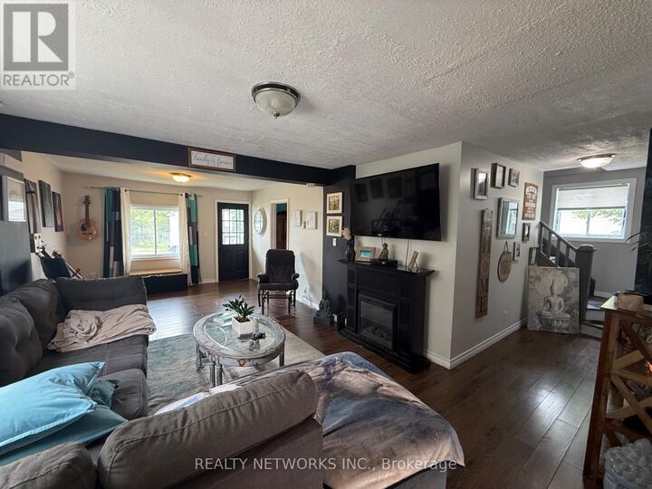 Property Photo:  60 O'Brian Avenue  ON P0N 1H0 